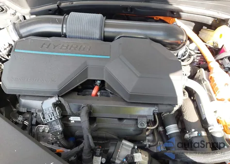 2025 Kia Sportage Plug-In Hybrid X-Line Prestige z USA, uszkodzony, nr VIN KNDPZDDH8S7176025